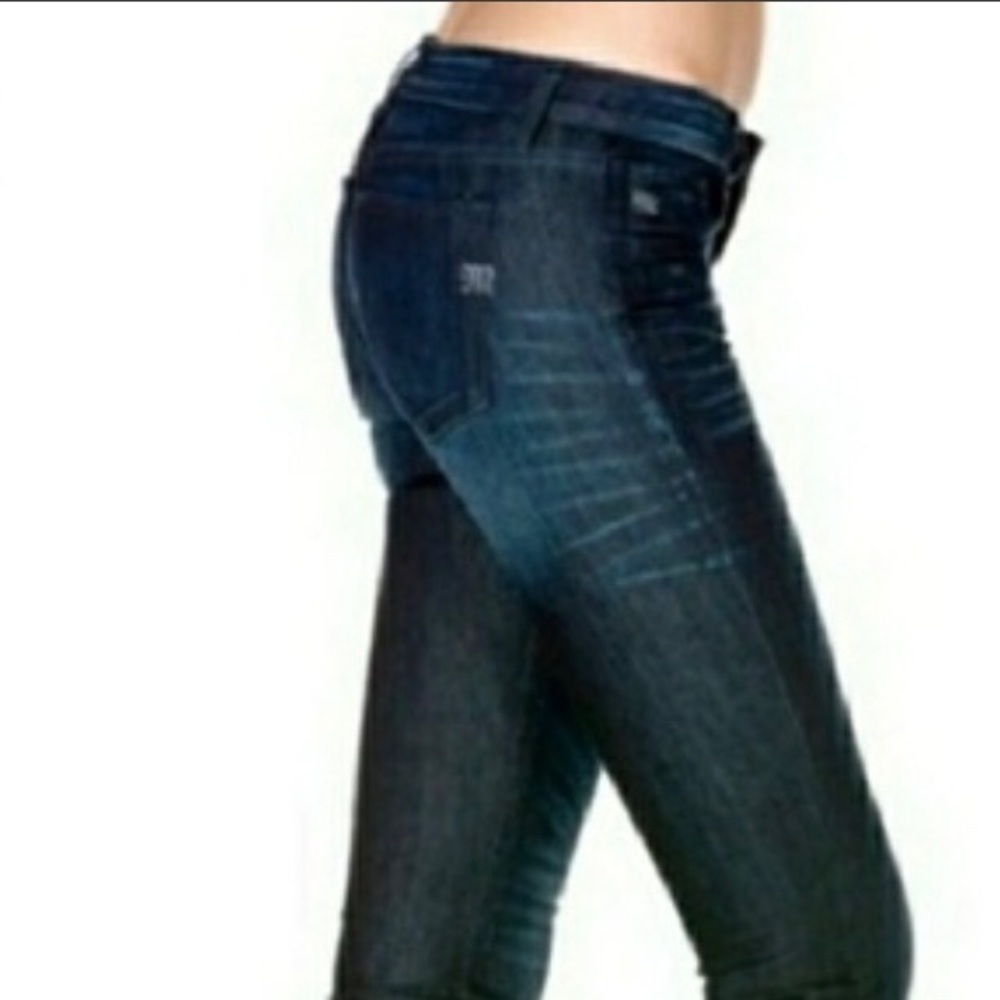 Miss Me “Nicole” Skinny Jeans